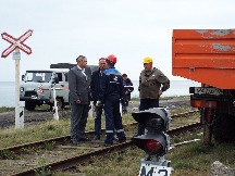 06